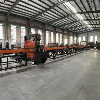 Produktionslinie für Radiatoren mit Stahlplatten