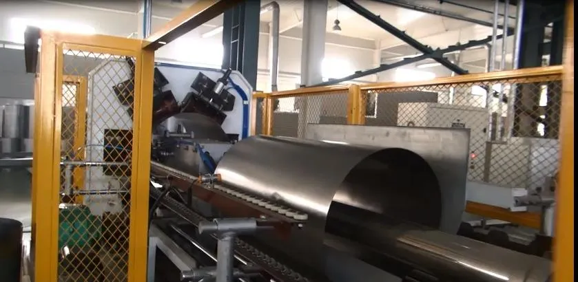 200L Stahltrommeln Herstellungsmaschine Stahlfässer Produktionslinie 3